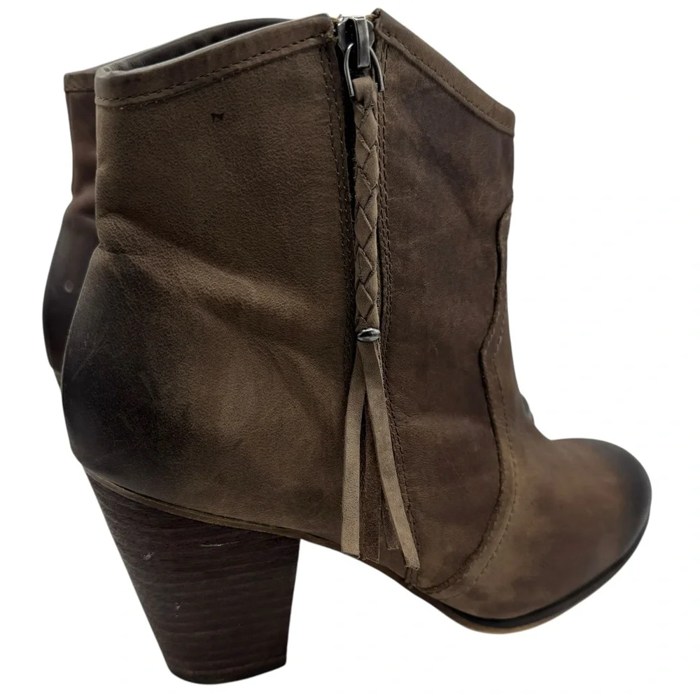 Aldo Dustar Women’s Dark Brown Ankle Booties w/ Stacked Heel -Size 40.5/ US 9.5